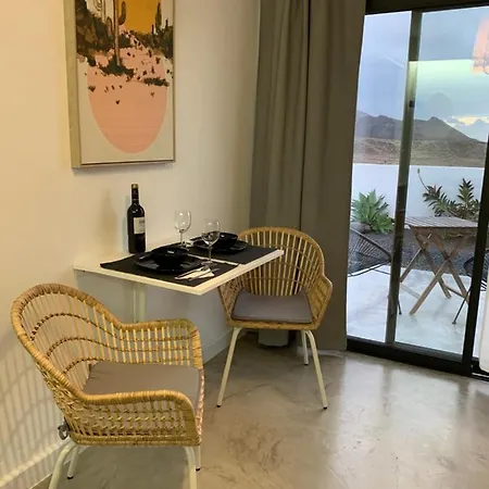 Casa Nusa La Santa